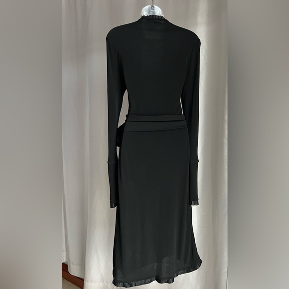 Diane von Furstenberg Iconic Wrap Dress size 8 Black - Picture 3 of 16